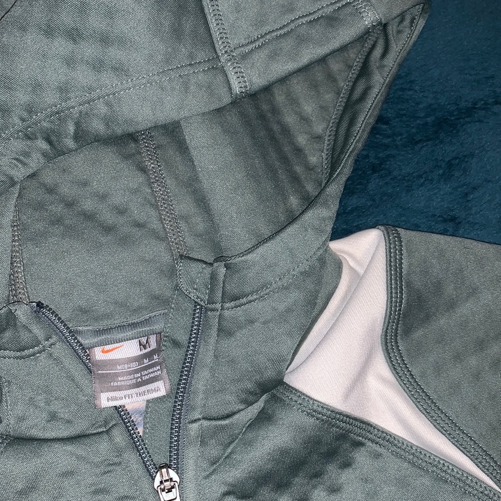 Nike sweater